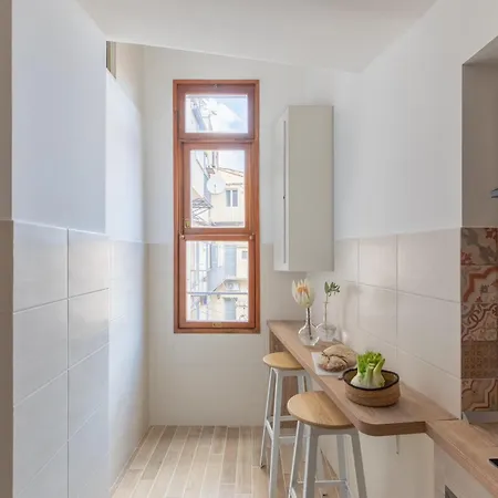 Iflat Elegant 3 Bedroom Near The Pantheon 아파트 로마