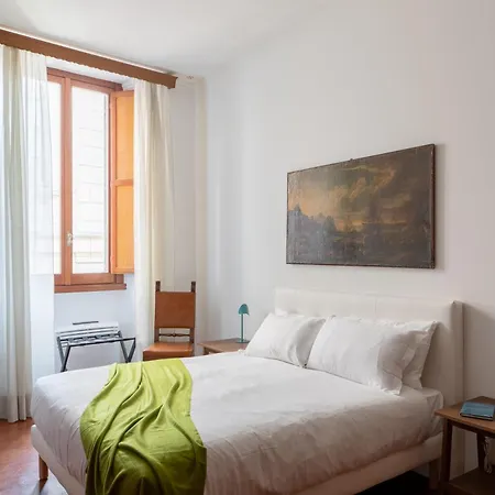Iflat Elegant 3 Bedroom Near The Pantheon 로마
