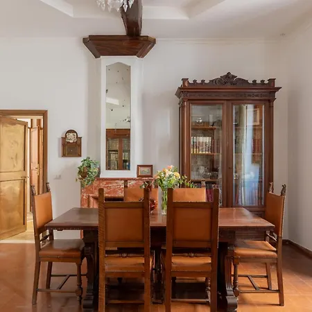 아파트 Iflat Elegant 3 Bedroom Near The Pantheon 로마