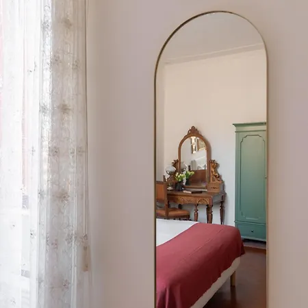 Iflat Elegant 3 Bedroom Near The Pantheon Apartment *